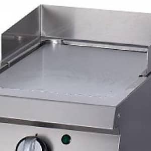 Heavy Duty Griddle - Smooth - Single Unit - 70cm Deep - Gas — 5