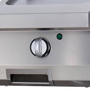 Heavy Duty Griddle - Smooth Chrome - Single Unit - 70cm Deep - Electric — 3