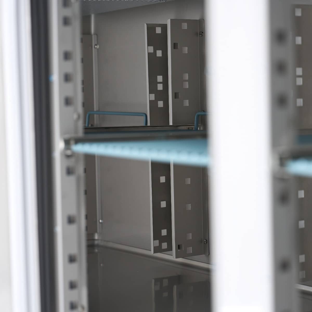 Counter Freezer - 223cm - 4 Doors — 12