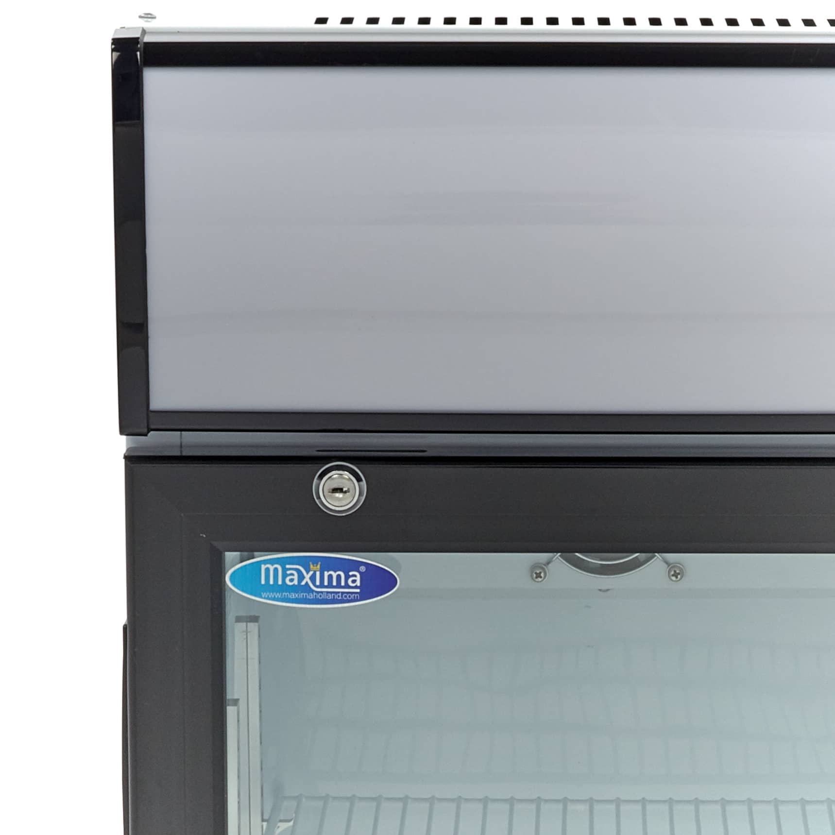 Drinks Fridge - 80L - 2 Adjustable Shelves — 7