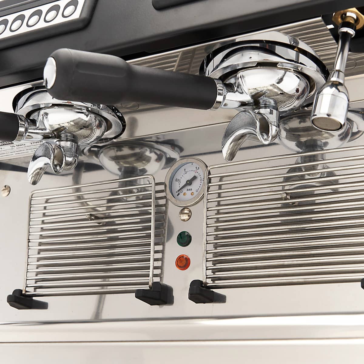 Espresso Machine - 2 Pistons - Compact - 360 Cups per Hour — 6
