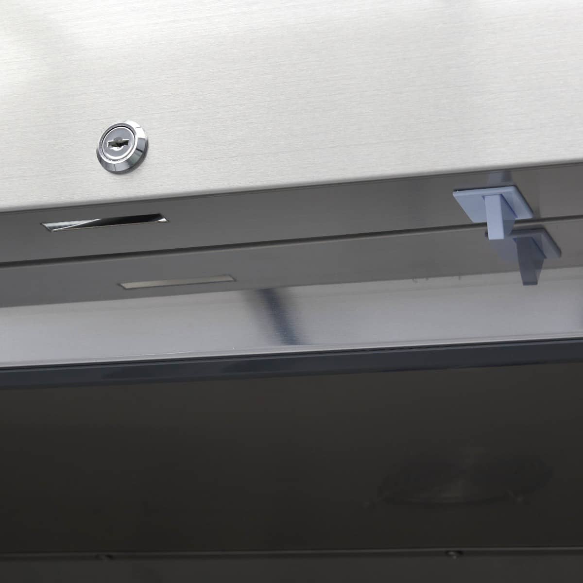 Freezer - 1200L - 6 Adjustable Shelves (2/1GN) - Stainless Steel - with Glass Door — 8