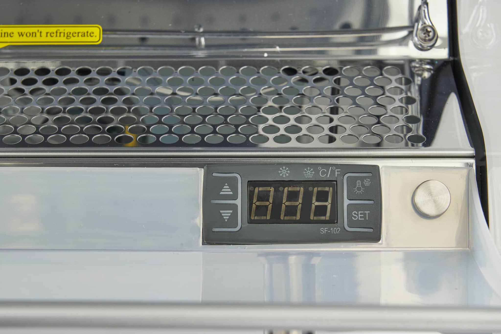 Display Fridge - 220L - 50 x 50cm - Open — 7
