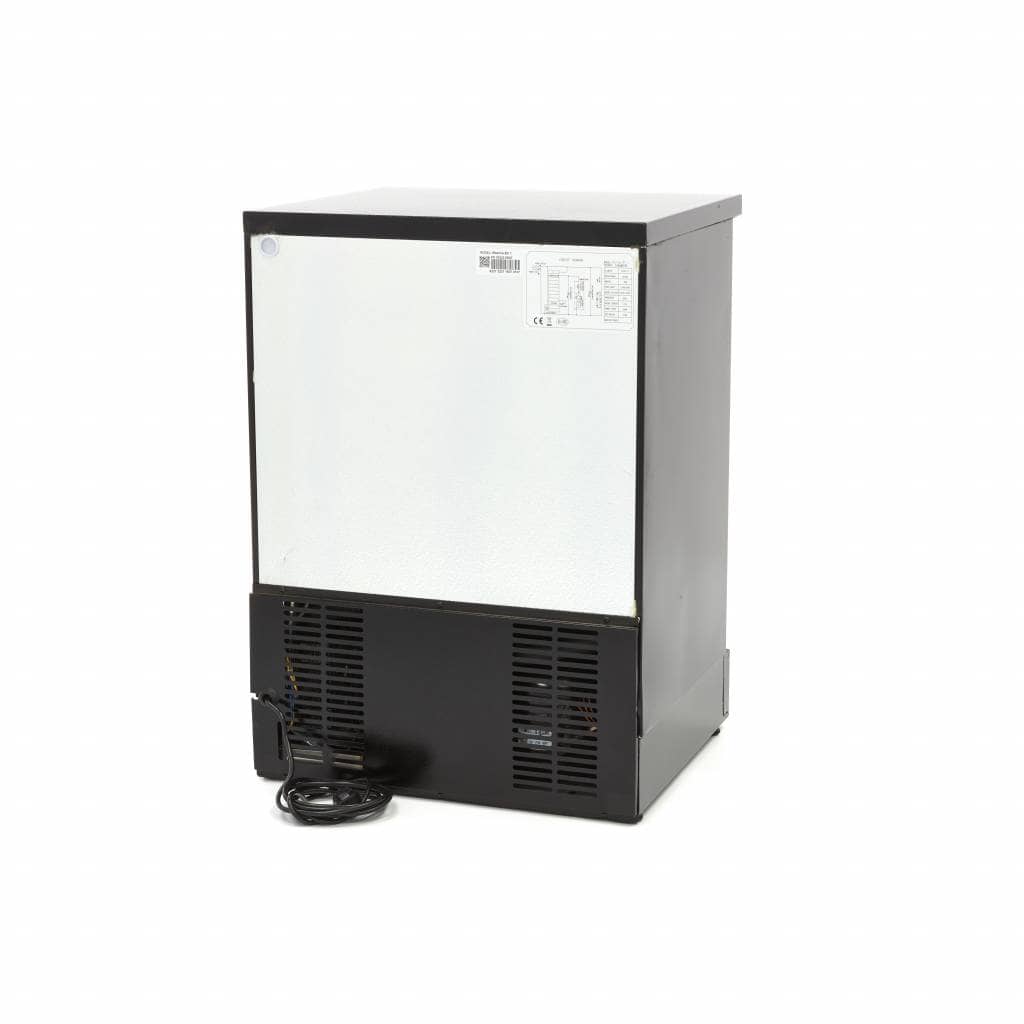 Drinks Fridge - 1 Hinged Door - 2 Adjustable Shelves — 4
