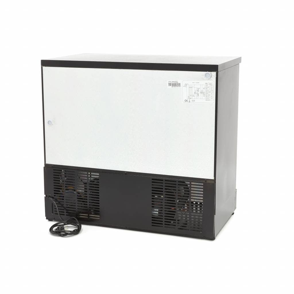 Drinks Fridge - 2 Hinged Doors - 4 Adjustable Shelves — 4