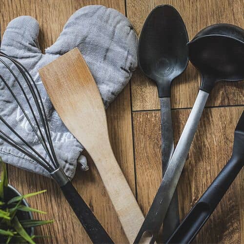 Spatulă pentru tigaie - Lungime: 300 mm - 57x297 mm - mâner din lemn — 5