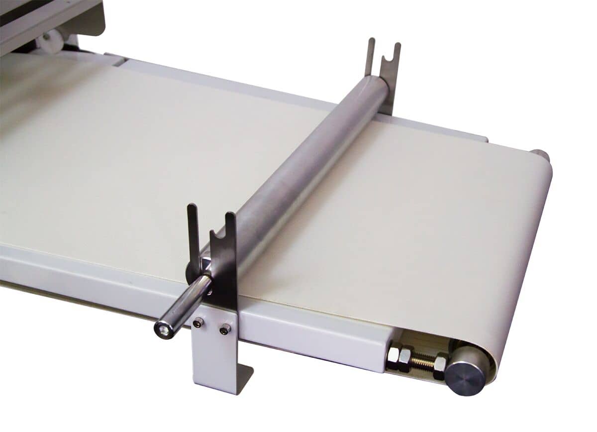 Mașină de întins aluat pentru brutărie – model de podea – 750 W – bandă transportoare de 2400 mm — 7