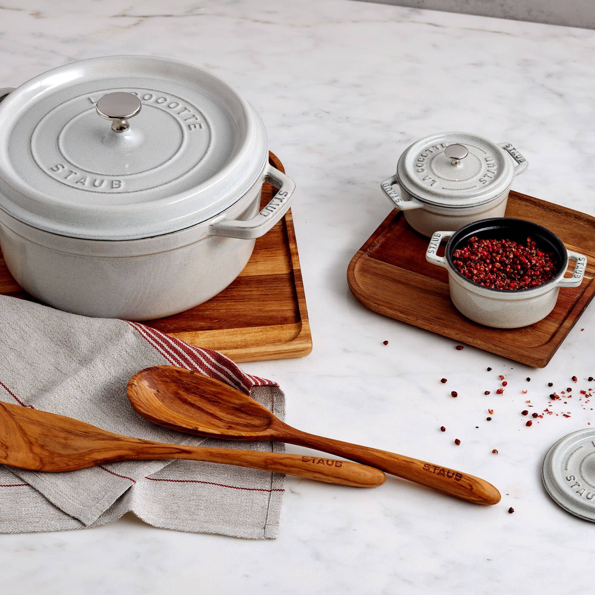 STAUB | LA COCOTTE - Cocotte - Ø 220mm - Fontă - Trufă albă — 11