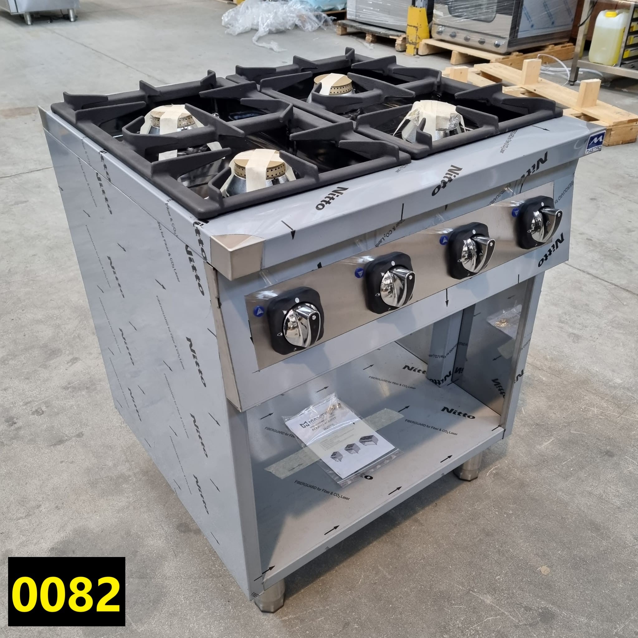 Aragaz pe gaz Virtus ACA2022 – 4 arzătoare – 26 kW – pe dulap deschis – Deteriorat