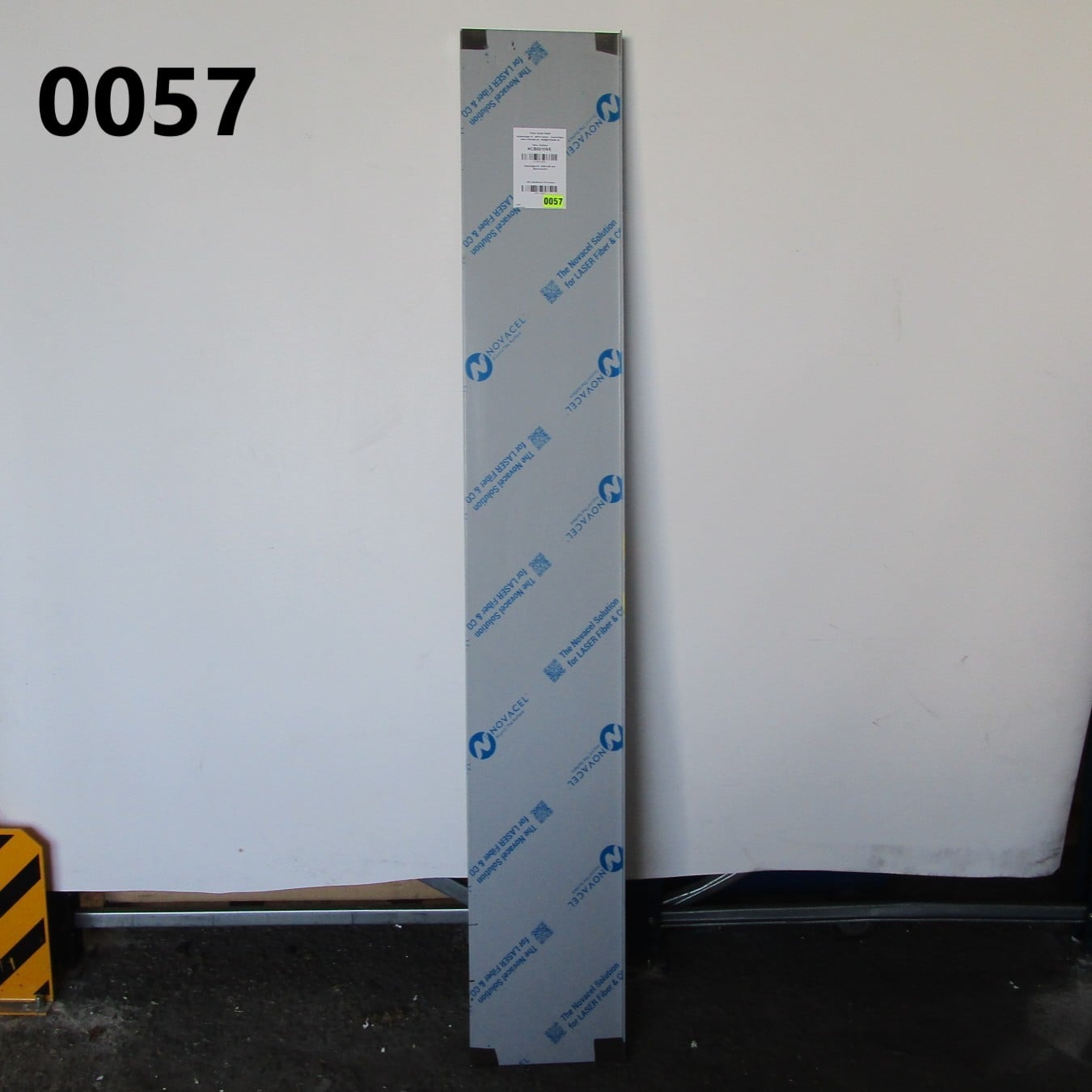 wall shelf assembly, 2000x300 mm - DAMAGED
