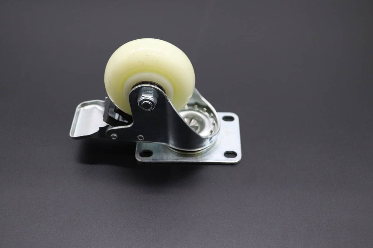MVAC600/700 - Wheel 3 Inch (With Brake) — 3