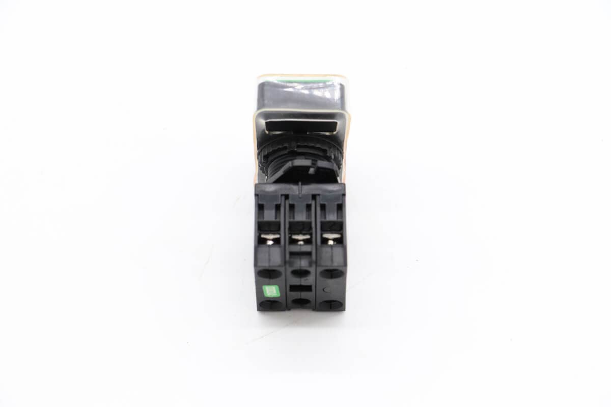 VC450 - On/Off Switch # 038 — 3