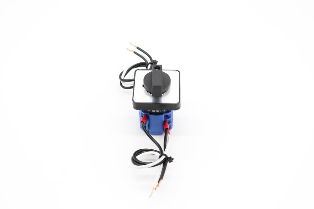 MMM12 - Transfer Switch — 2