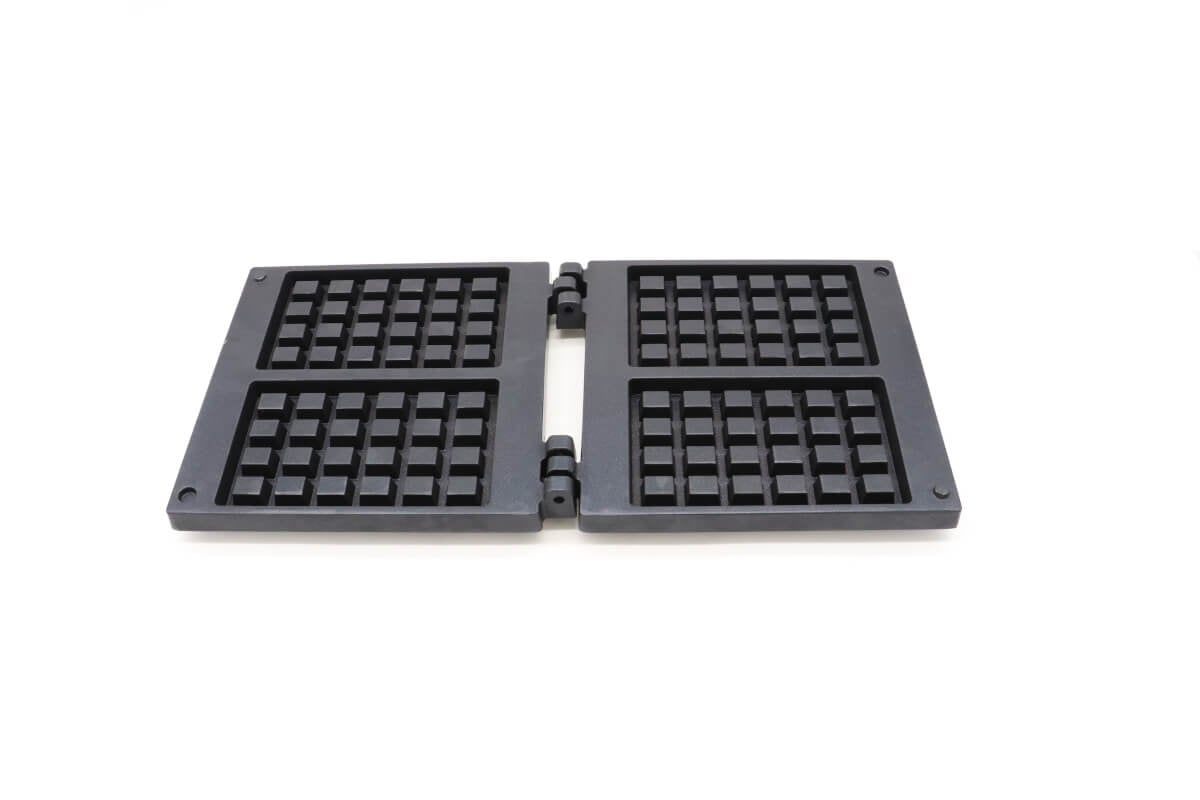 BELGIAN 2 - Hot Plates (Set Of 2)